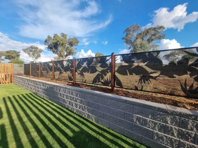 Josh Leddin&rsquo;s PoolPerf pool fence, photographed by Josh and posted on Facebook