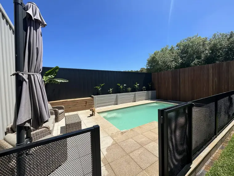 Stacey Childs&rsquo;s PoolPerf pool fence, photographed by Stacey and posted on Facebook