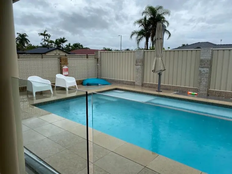 kate wild&rsquo;s PoolPerf fence, the photo they posted with their Google review