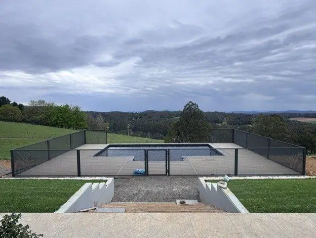 Sam&rsquo;s PoolPerf fence, the photo they posted with their Google review