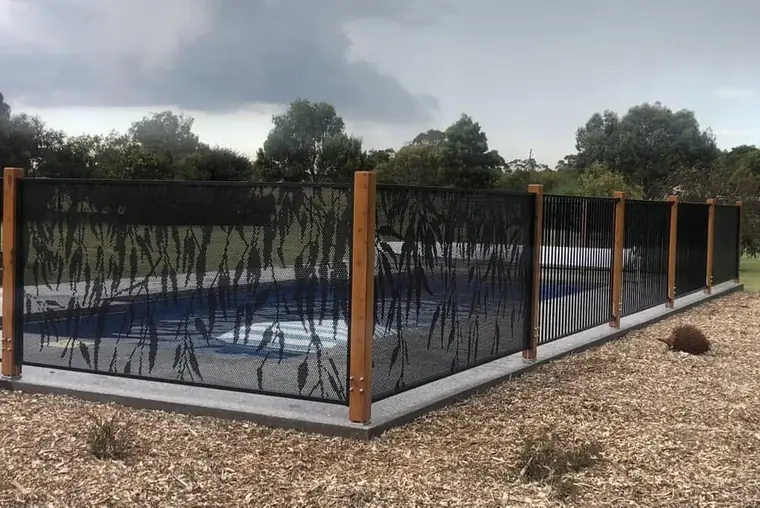 Sheree Suttie&rsquo;s PoolPerf pool fence, photographed by Sheree and posted on Facebook