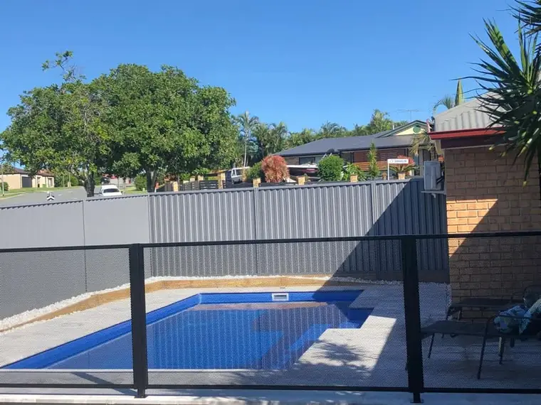 Amanda Jones&rsquo;s PoolPerf pool fence, photographed by Amanda and posted on Facebook