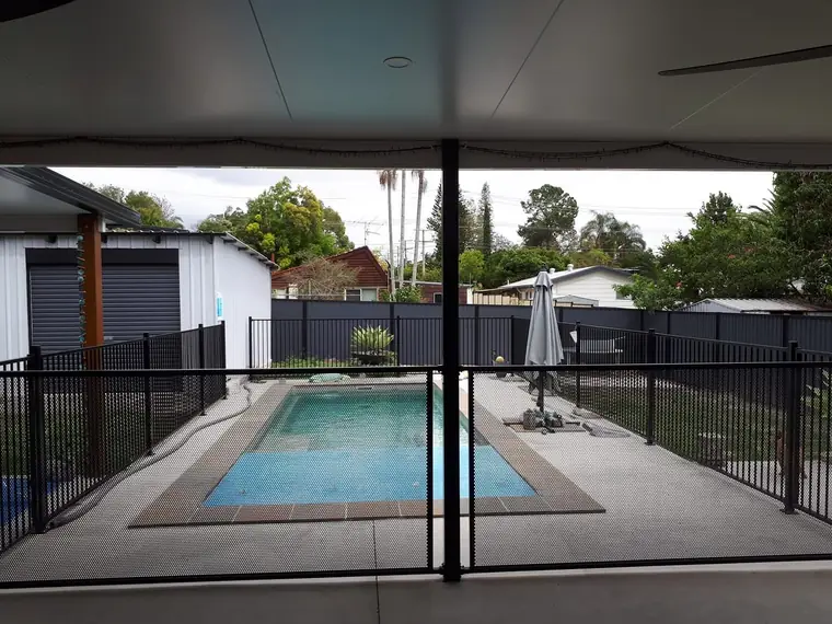Kelly Kel&rsquo;s PoolPerf pool fence, photographed by Kelly and posted on Facebook
